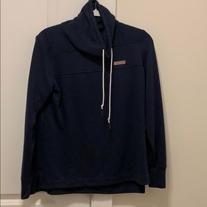 Vineyard Vines sweatshirt